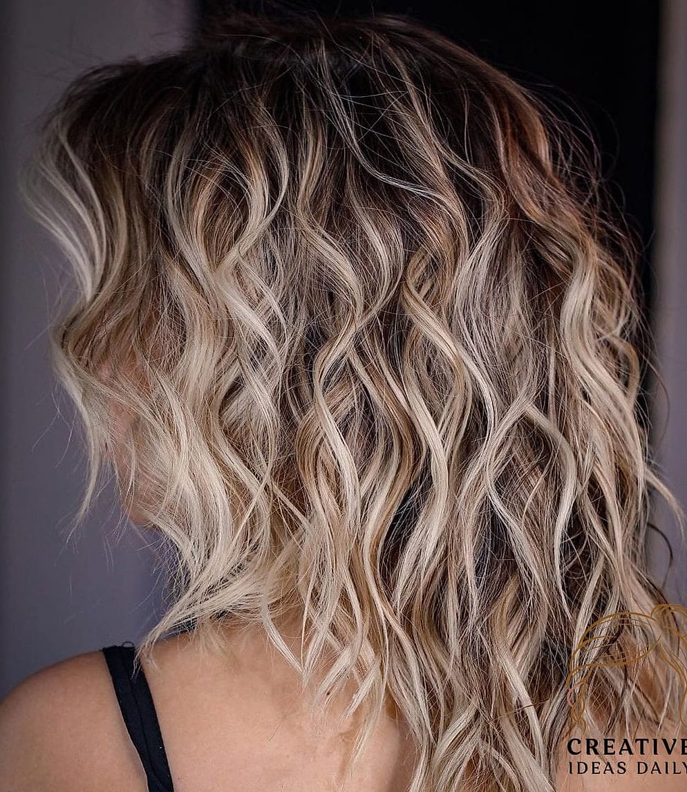 Beachy Waves With Long Layers