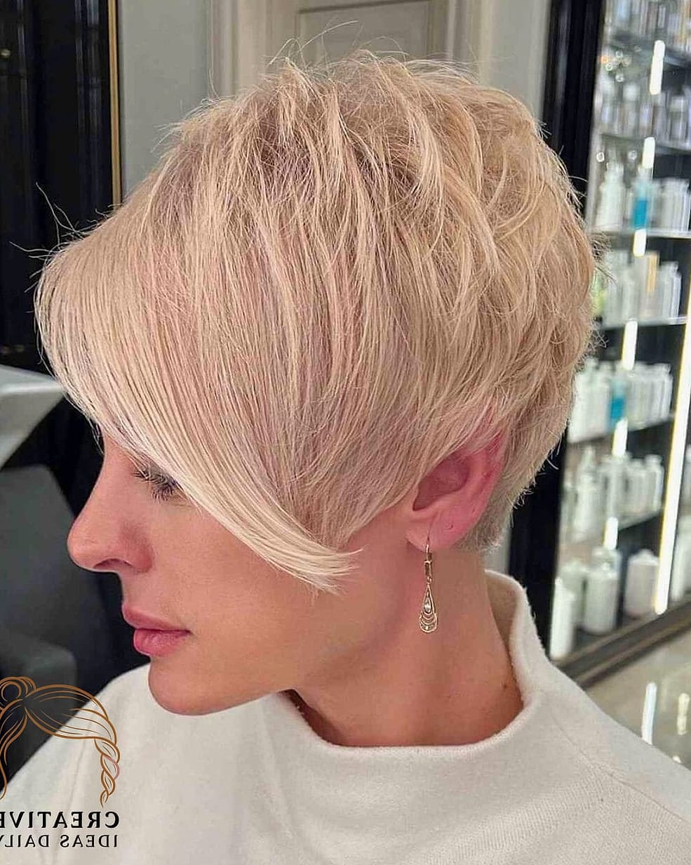 Champagne Blonde Pixie