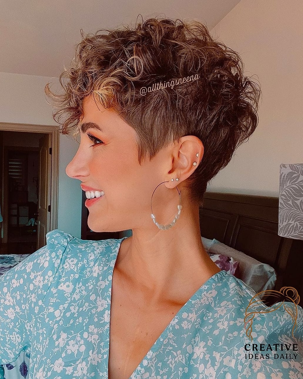 Curly Cropped Cut