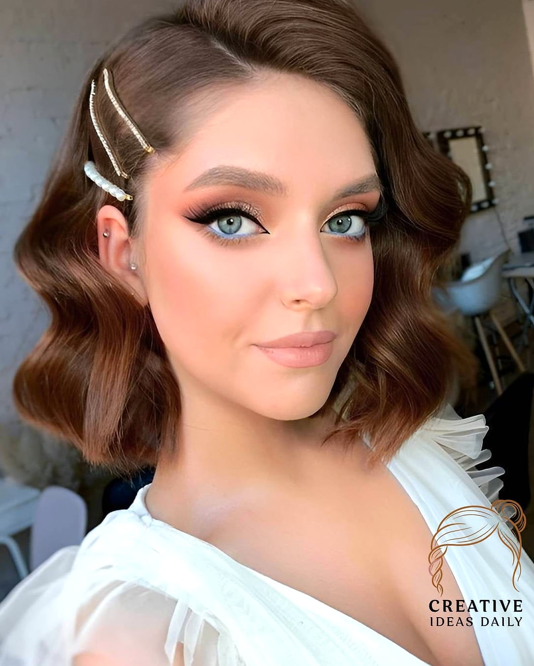 Deep Side Part with Voluminous Waves