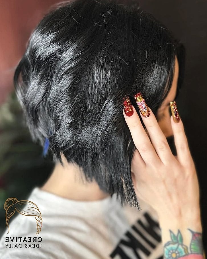 Graphic Bob with Blunt Bangs