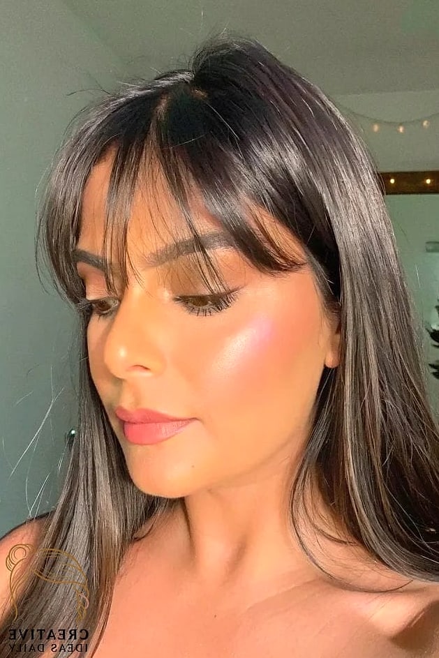 Long Hair with Tapered Layers Near the Ends