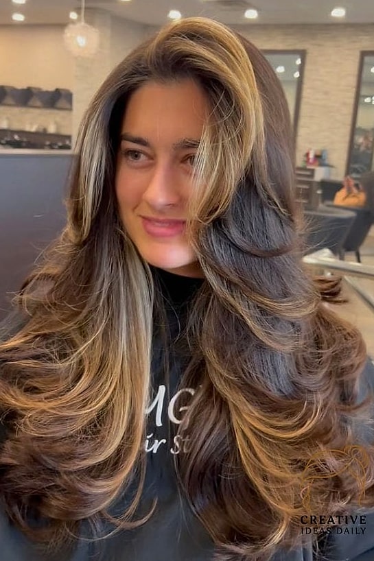 Long Layers with Money Piece Highlights