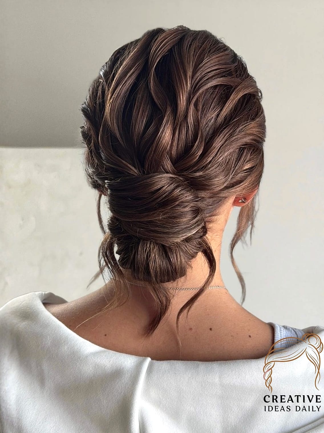 Low Twisted Bun