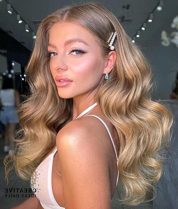 22 Easy Hairstyles For Long Hair Ideas That Will Transform Your Look 1 Soft Center-Part Waves