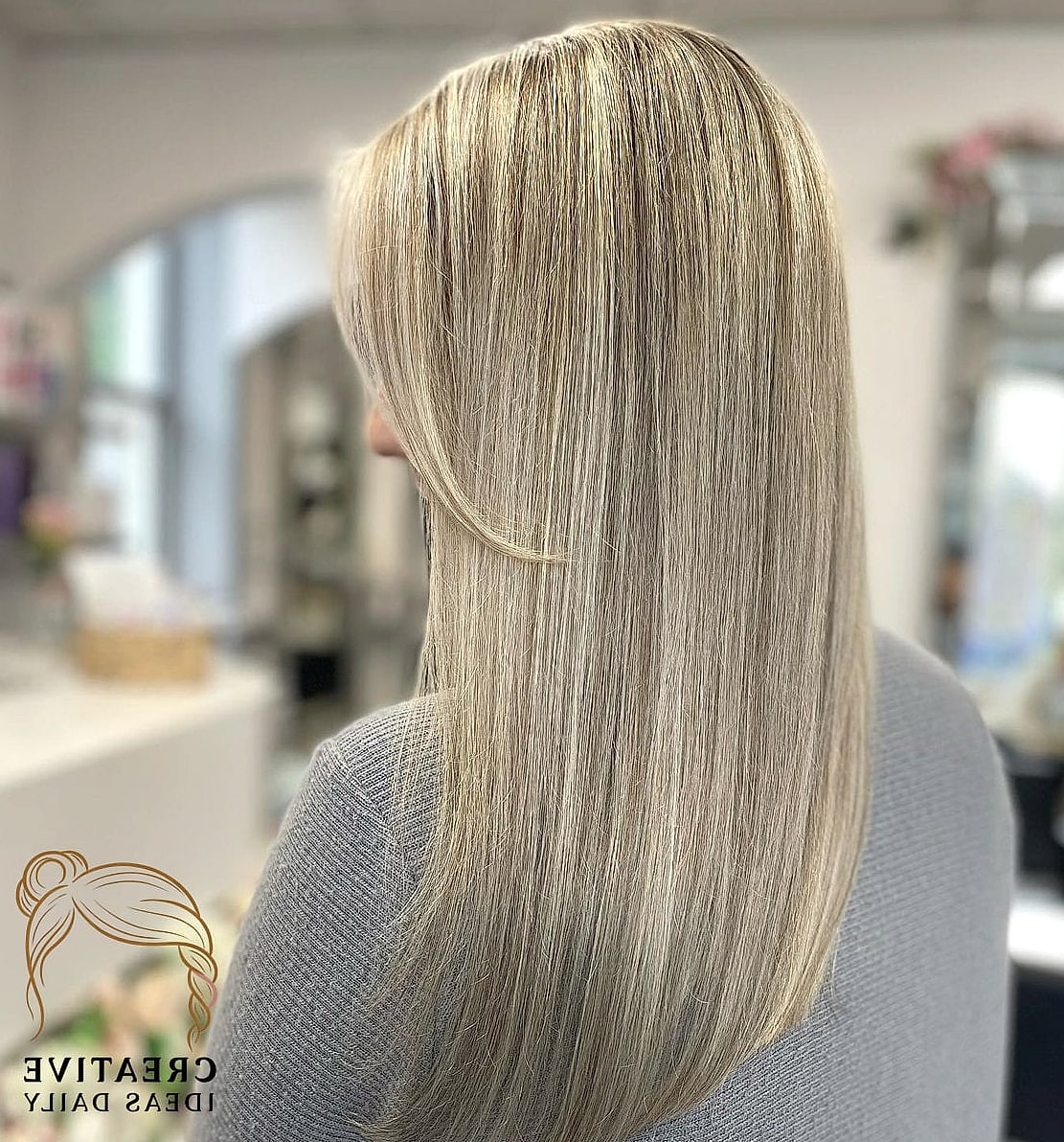 Straight Hair With Lowlights For Depth