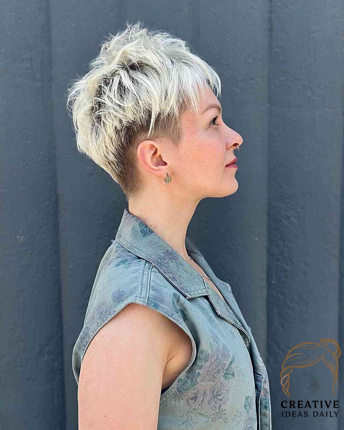 Stylish Platinum Pixie Cut with Dark Roots