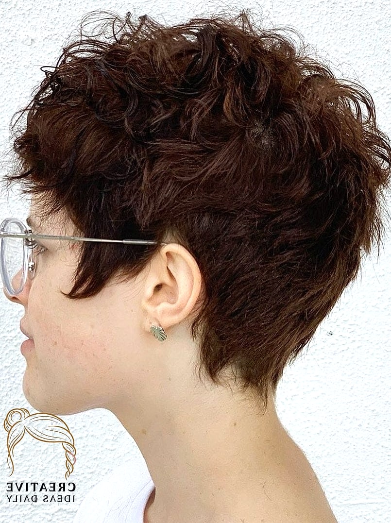 Textured Crop with Undercut
