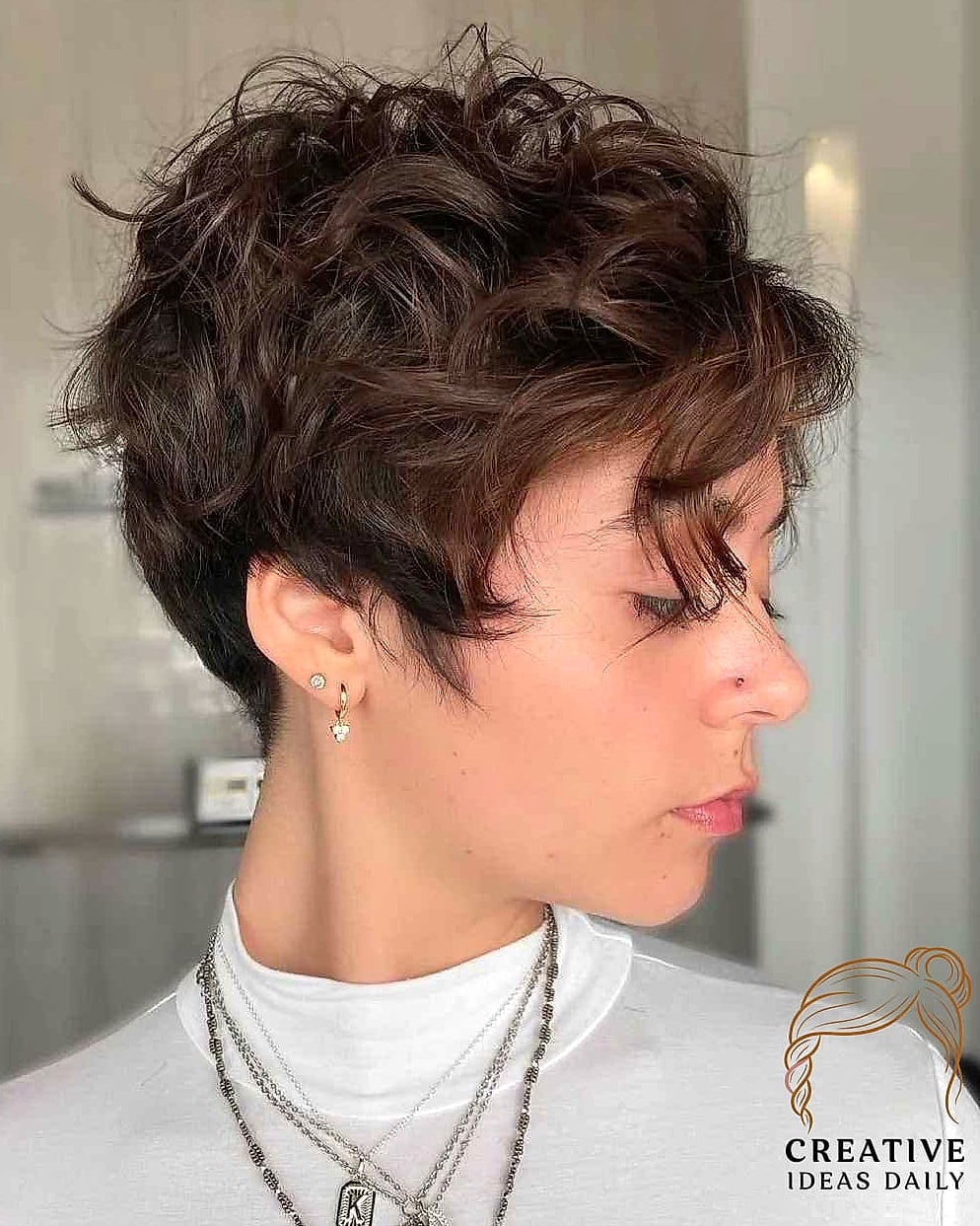 Wavy Pixie with Side Fringe