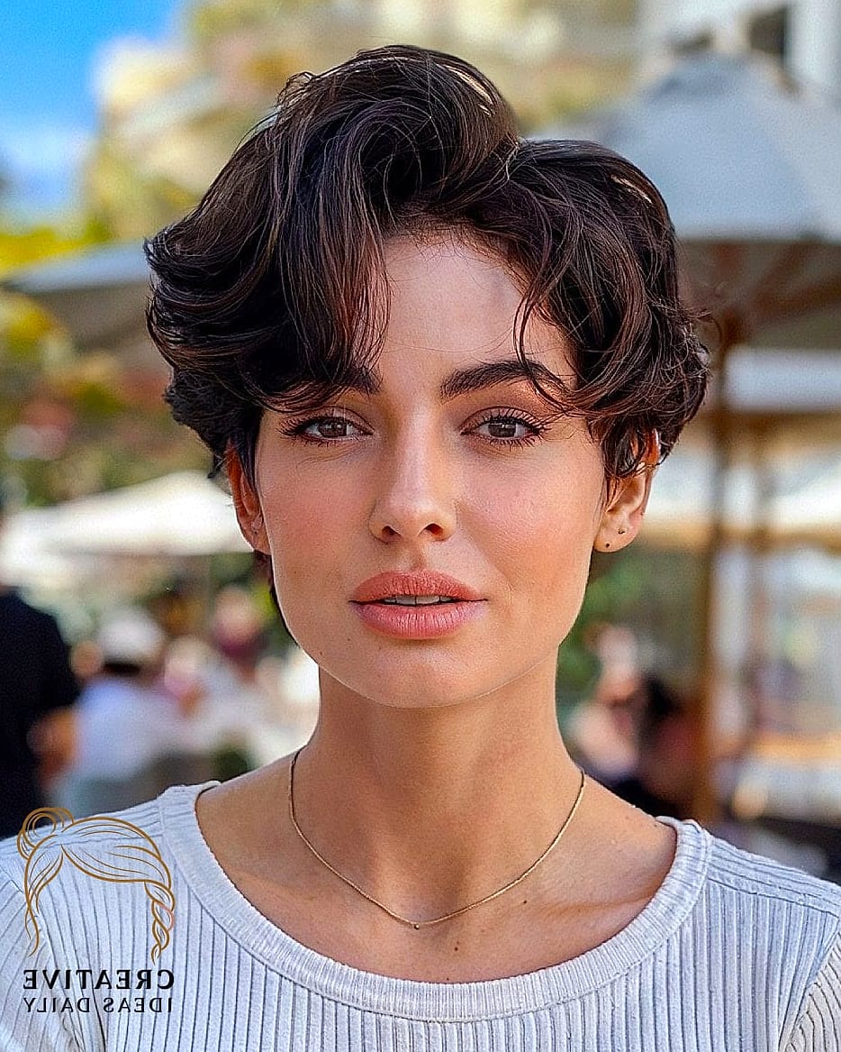 Wavy Pixie Bob